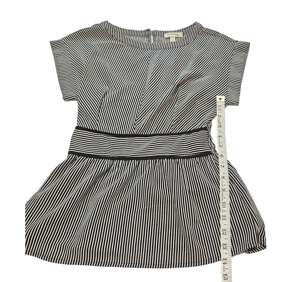 Stylish Striped Top with Cap Sleeves - Picture 9 of 11